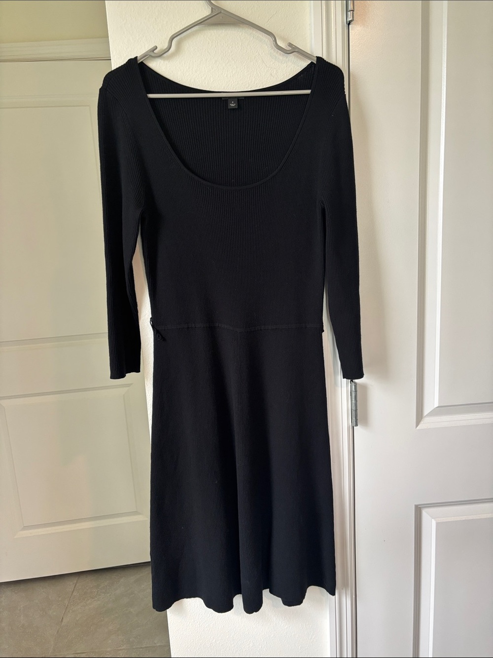 Ann Taylor Black Long-Sleeve Scoop Neck Knit Dress